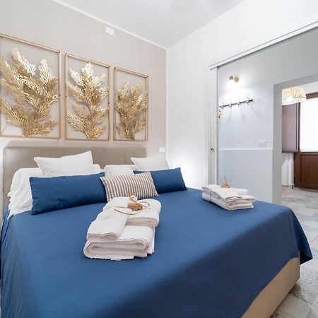 Regina Damarete Ortigia Boutique Apartment 시라쿠사 외부 사진