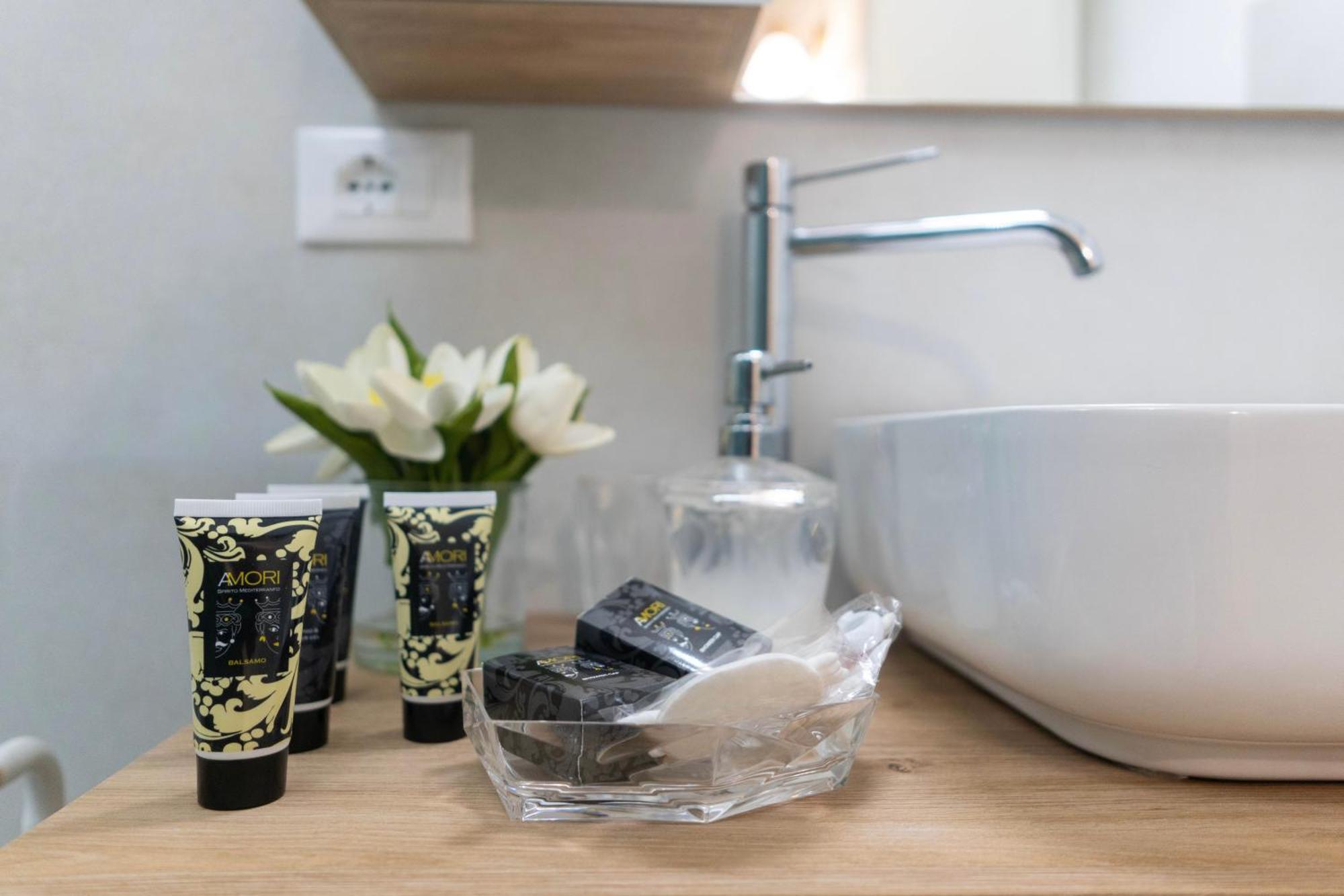 Regina Damarete Ortigia Boutique Apartment 시라쿠사 외부 사진