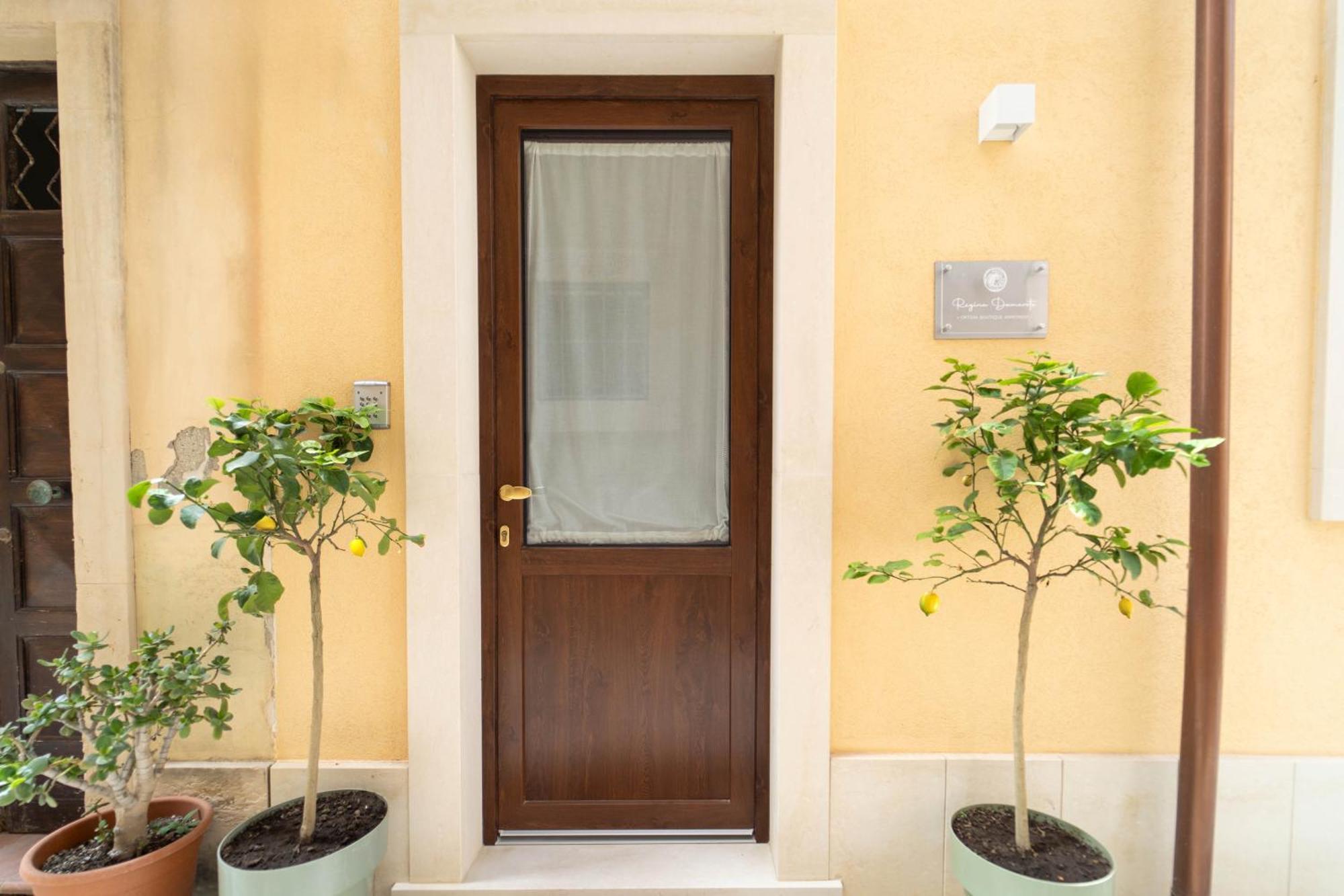 Regina Damarete Ortigia Boutique Apartment 시라쿠사 외부 사진